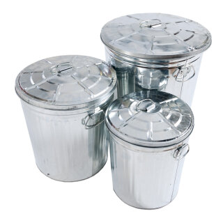 Zinc buckets set of 3 pieces, nested, with handles and lids     Size: 40x37x28cm, 46x46x35cm, 56x50x42cm    Color: silver
