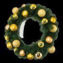 Pine wreath decorated w. different kinds of baubles -...