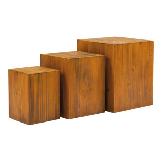 Holzpodeste im Set 3-fach, aus Tannenholz, unten offen, ineinander passend     Groesse: 30x25x25cm, 25x20x20cm, 20x15x15cm    Farbe: dunkelbraun