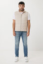 Iqoniq Meru Herren Bodywarmer aus recyceltem Polyester Farbe: beige