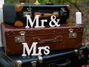 Holzaufschrift Mr & Mrs, weiß, 50x9,5cm