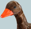 Goose, standing styrofoam with feathers     Size: 33x40cm...