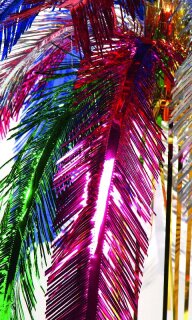 Palm cut fountain  - Material: metal foil - Color: multicoloured - Size:  40cm X 50cm